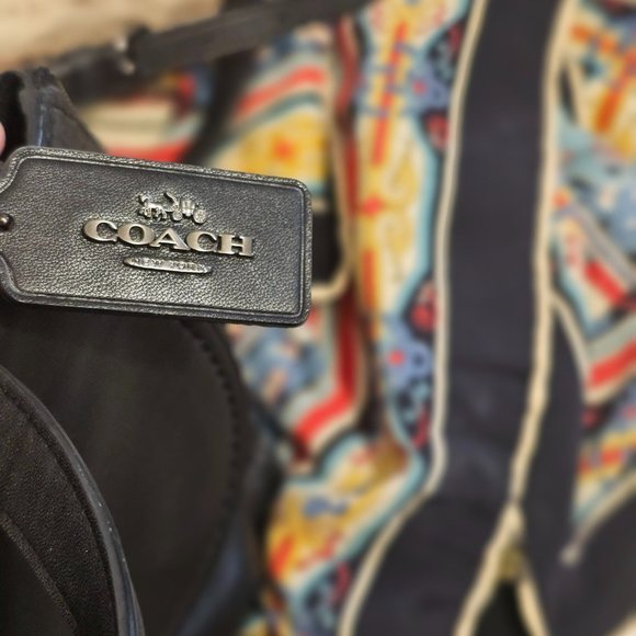 Coach Faye Convertible Backpack - Picture 4 of 8